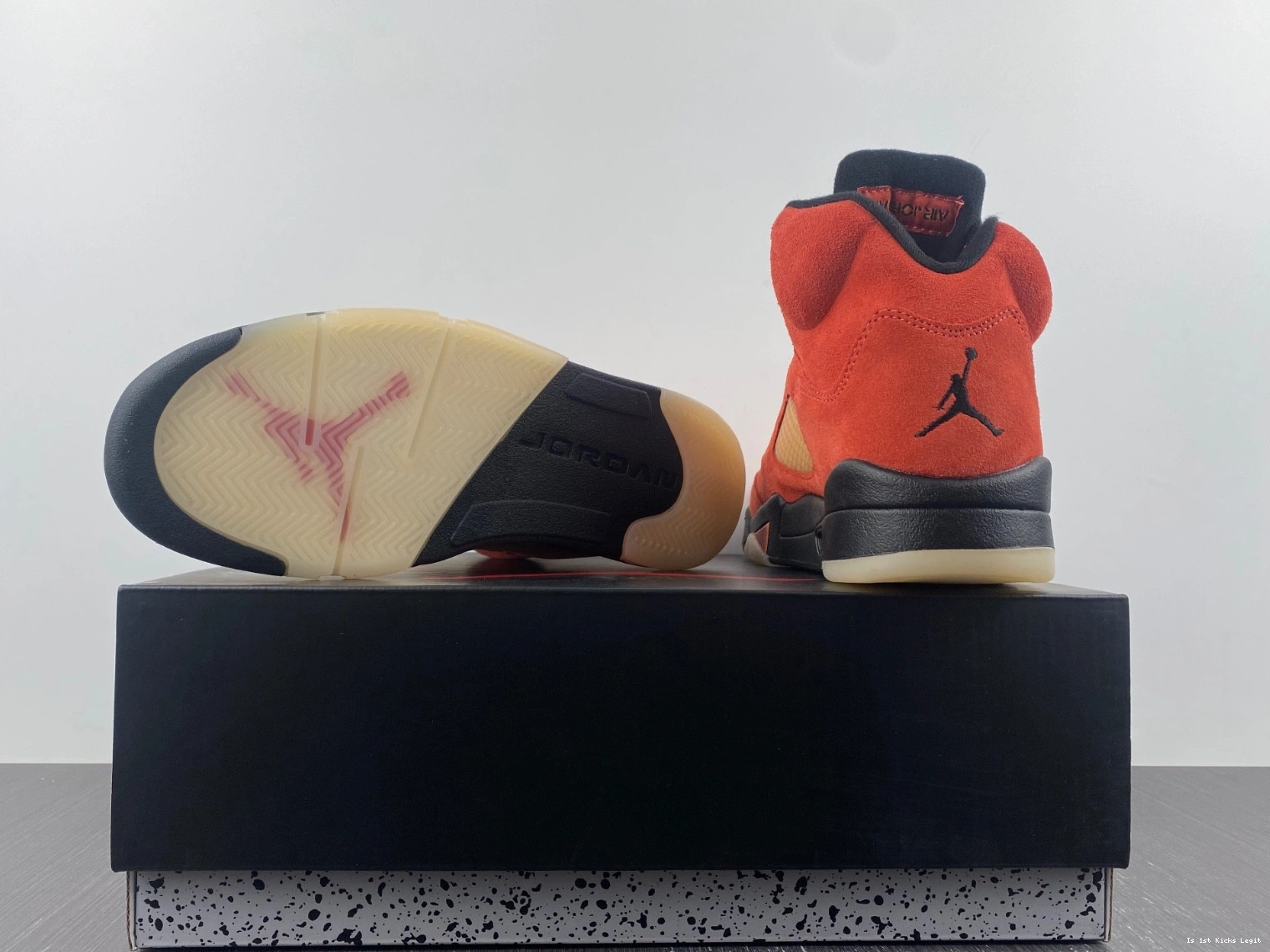 DO9336-800 Mars” Air  On Jordan 5 “Dunk 1204